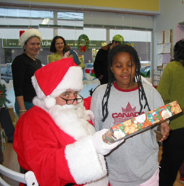 2005-12-16 - CHRISTMAS PARTY AT LILY'S HOUSE 032